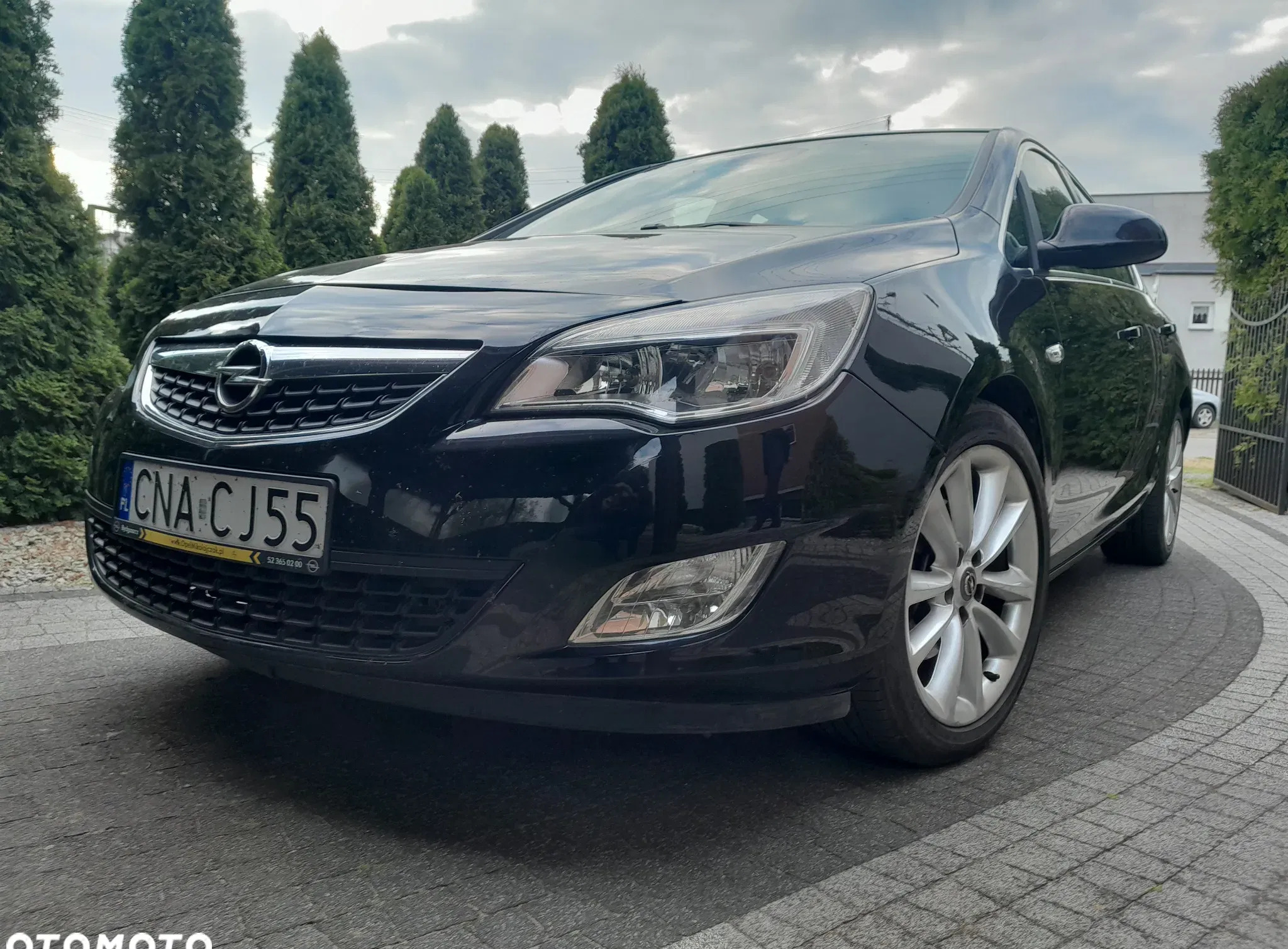 kujawsko-pomorskie Opel Astra cena 21900 przebieg: 142375, rok produkcji 2010 z Witkowo